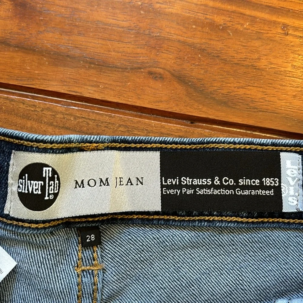 Levi’s SilverTab Mom Jeans 28 - Picture 7 of 11